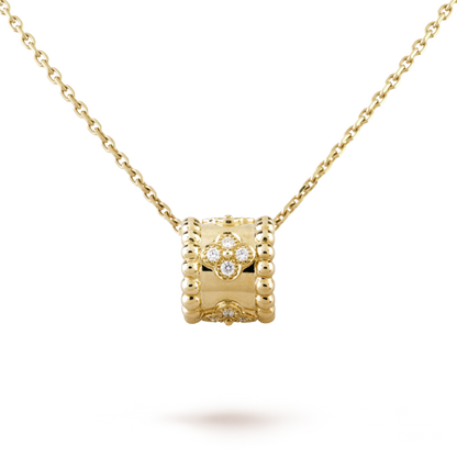 18K Perlée Clovers Pendant Necklace