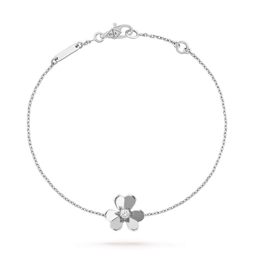 18K Frivole Medium Clover Bracelet