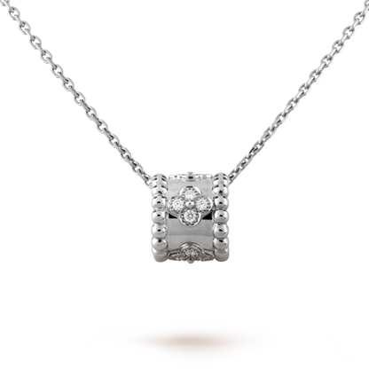 18K Perlée Clovers Pendant Necklace