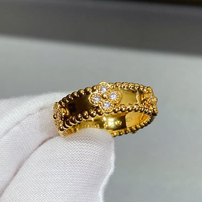 18K Perlée Clovers Ring