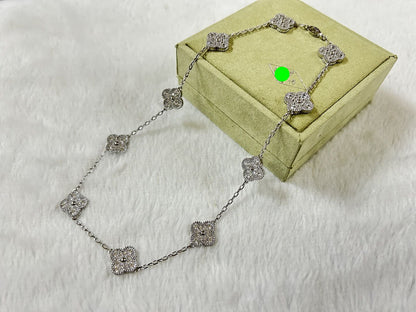 18K Vintage Alhambra Diamonds 10 Motifs Necklace