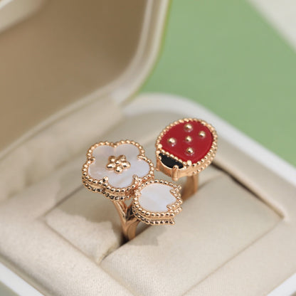 18K Lucky Spring Ring