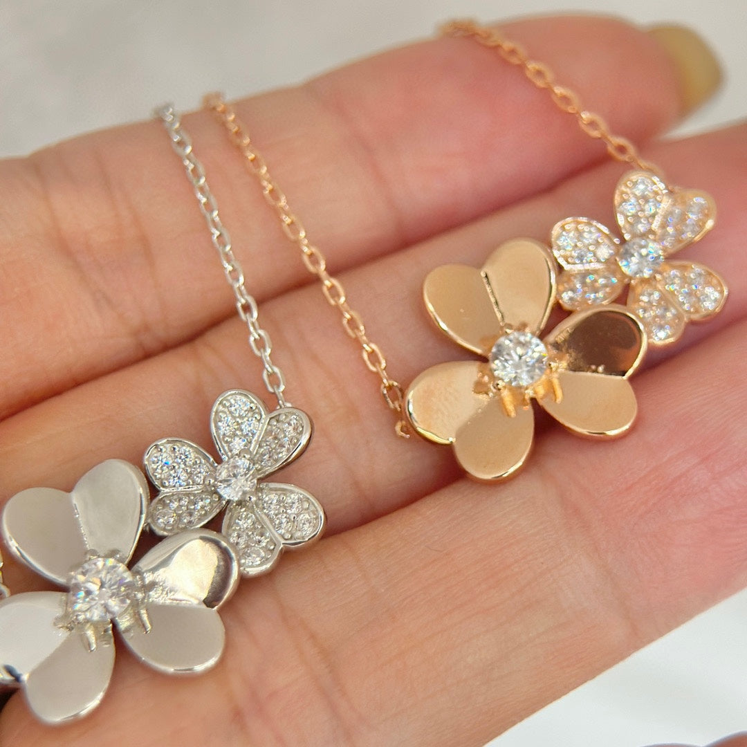 18K Frivole Clover Clover Necklace