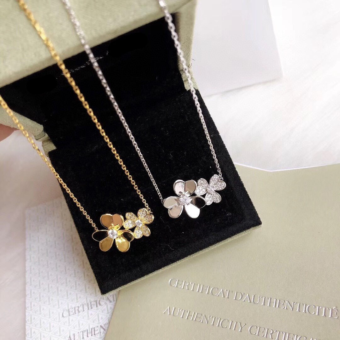 18K Frivole Clover Clover Necklace